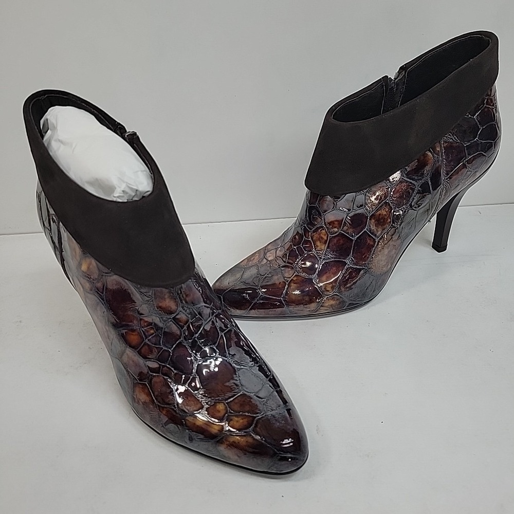 NIB Donald J Pliner Alligator Ankle Booties Boots Womens‎ 8.5 M Side Zip ELEGANT